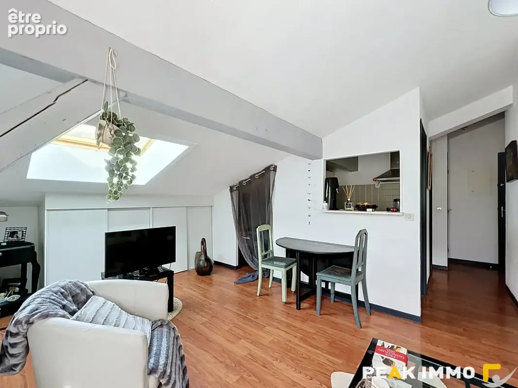 Appartement Studio coin nuit 27,35m2 utiles Sallanches - photo 5