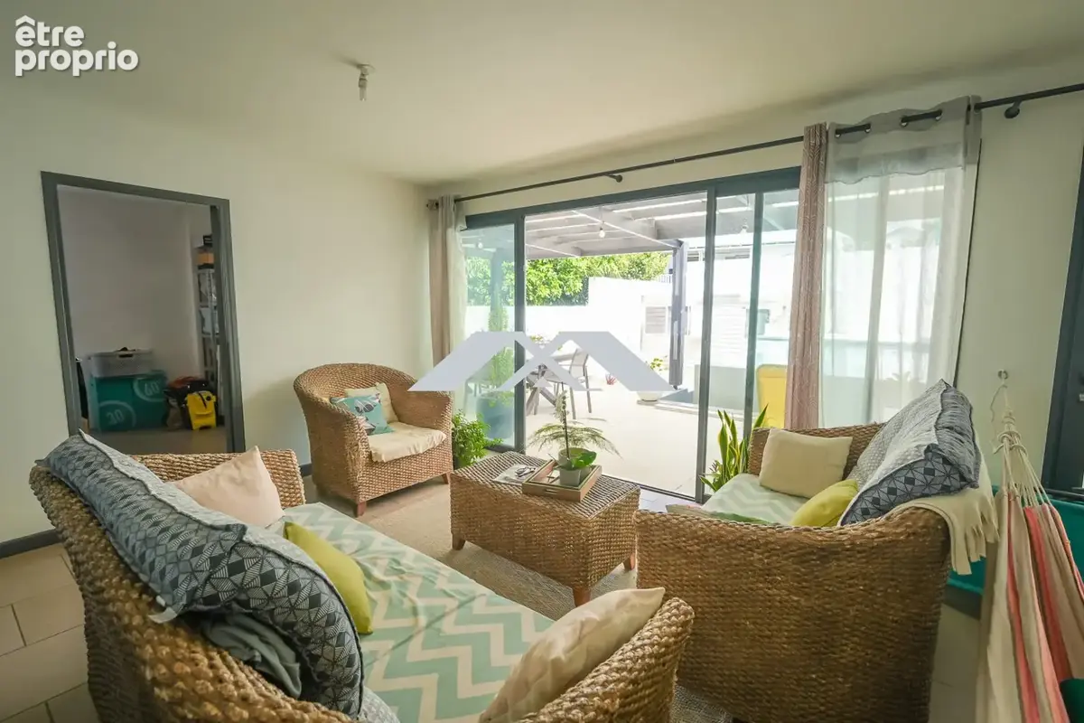 Maison 5 pièces 175 m² à vendre à Saint-Louis (97421) - photo 6