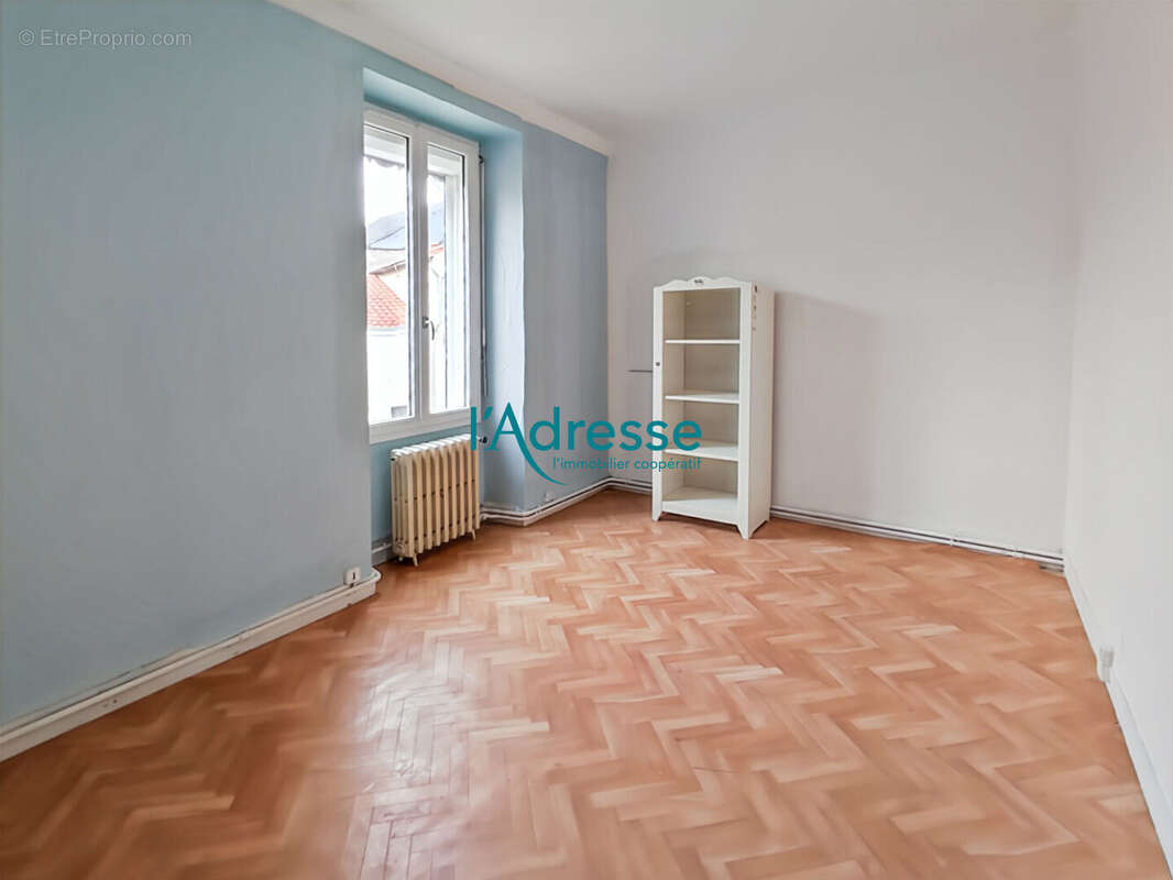 Maison à SAINT-FLORENT-LE-VIEIL