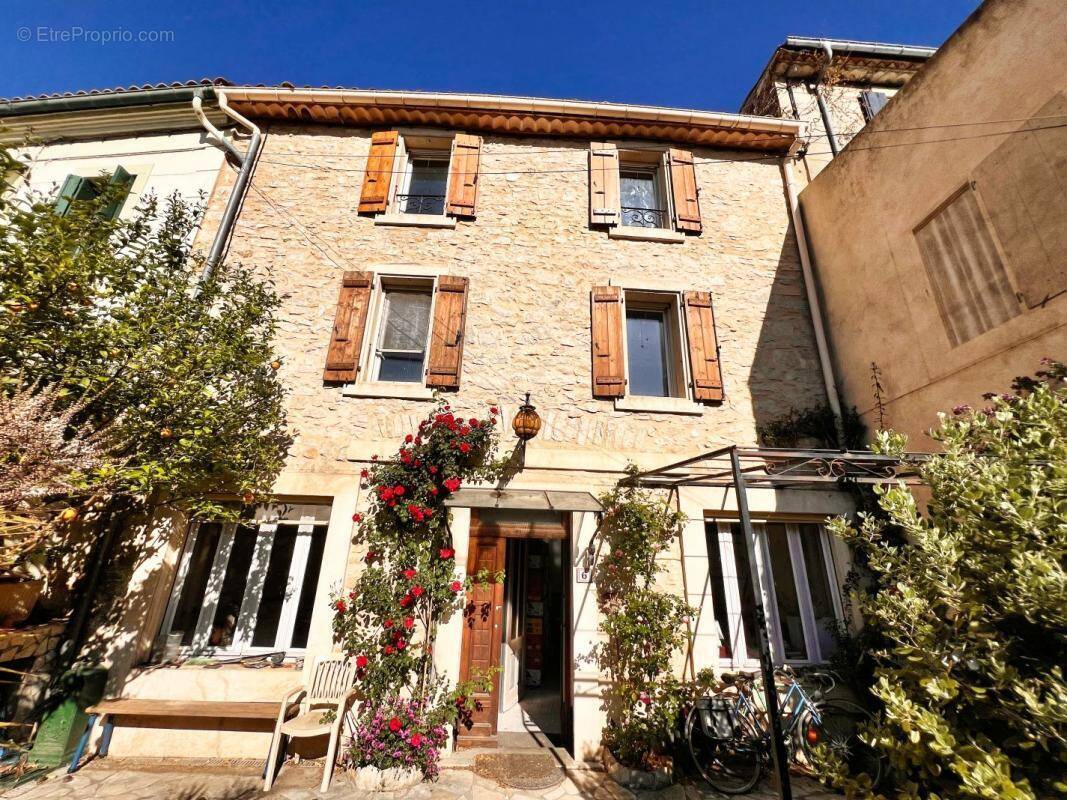 Maison à BIZE-MINERVOIS