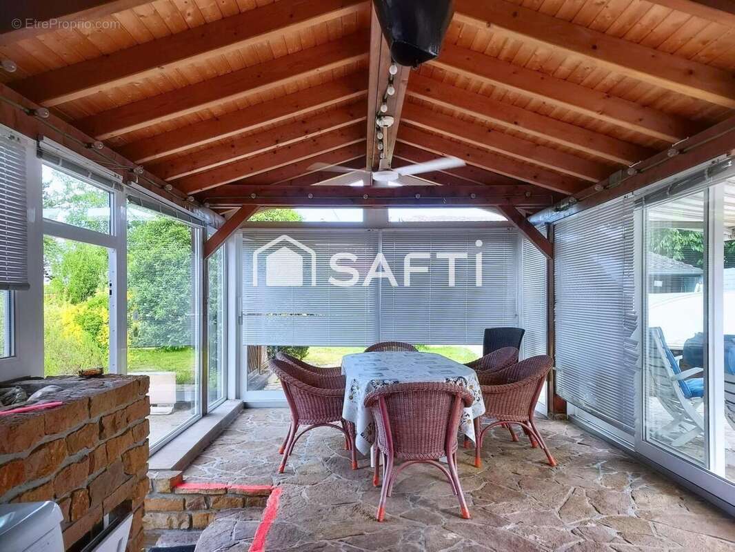 Maison 134 m² à Village-Neuf  - photo 3