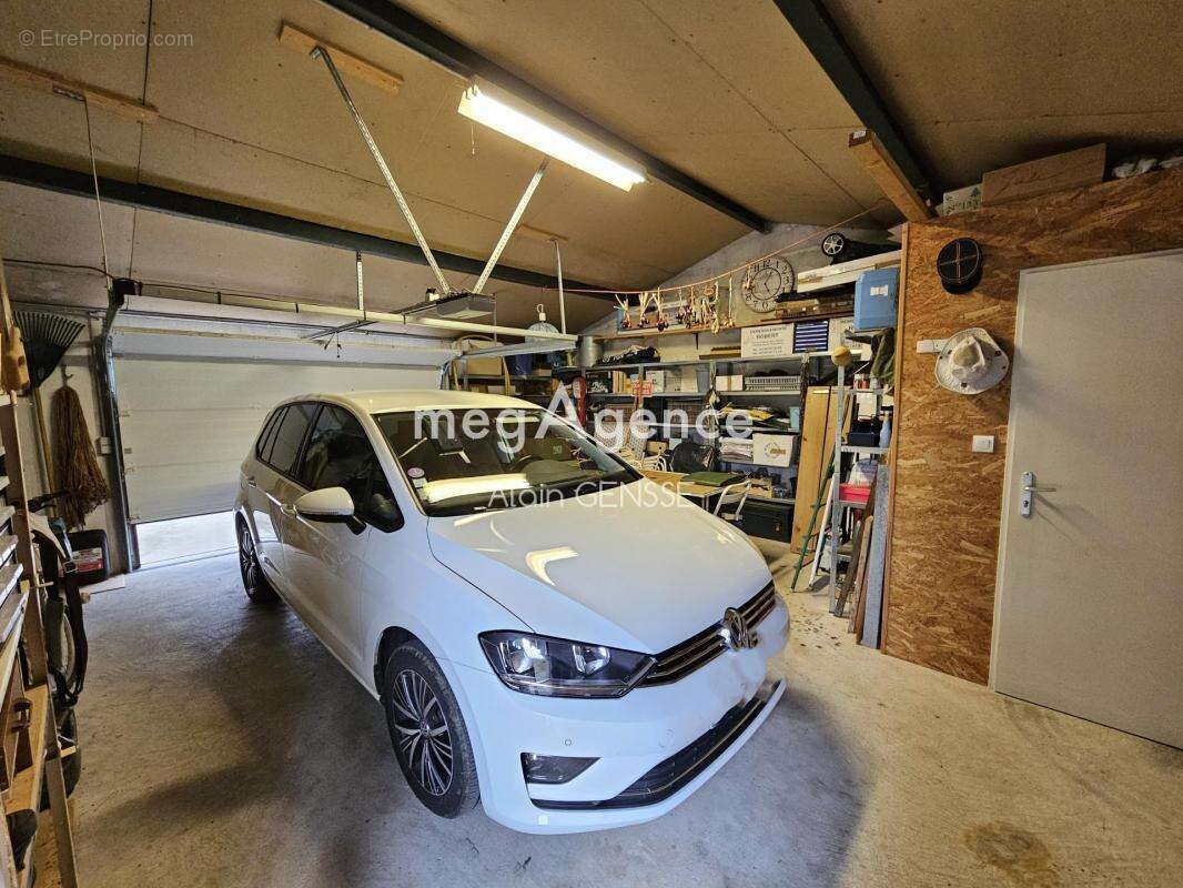 Maison à SAINT-PORCHAIRE