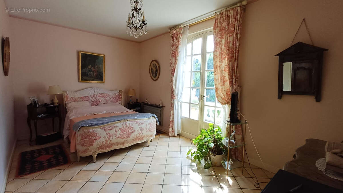 Maison à BELLERIVE-SUR-ALLIER