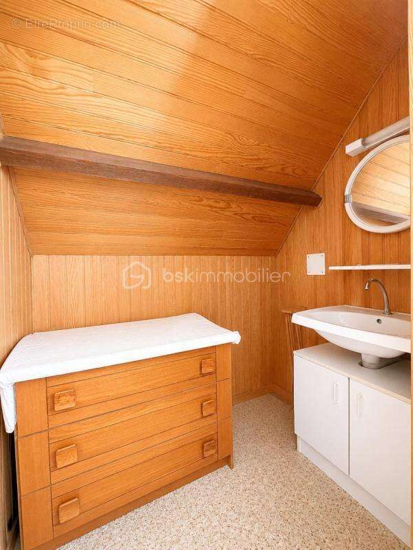 Maison familiale 6 chambres avec grand terrain – 15 min de Caen - photo 11
