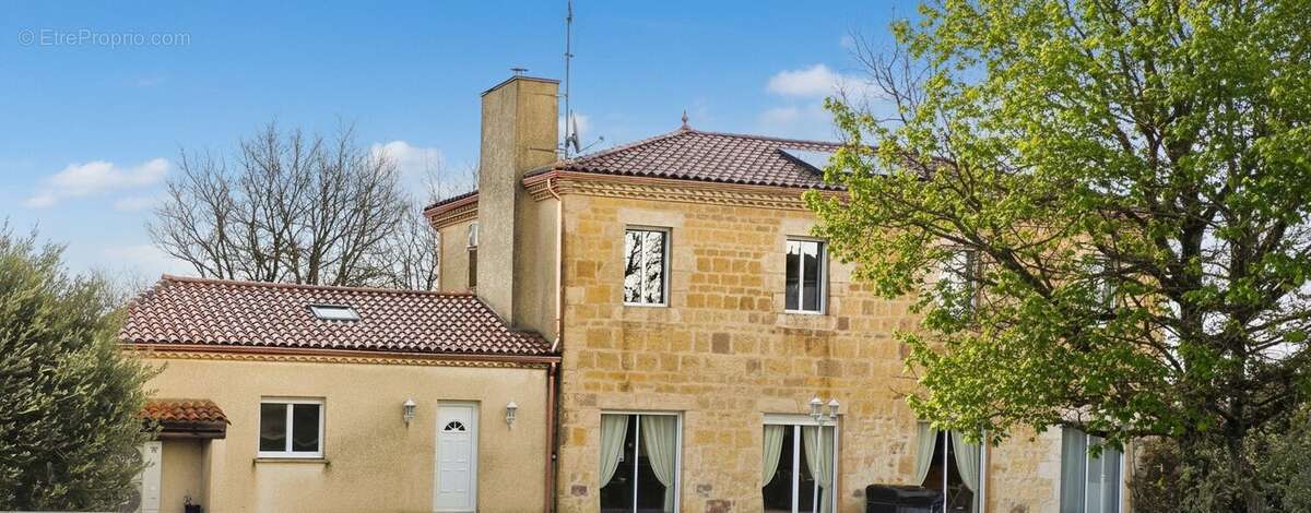 Maison à CASTELNAU-DE-MONTMIRAL