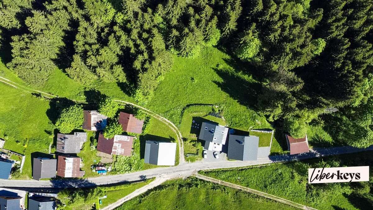 Maison à ESSERT-ROMAND