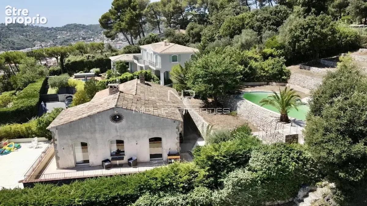 Villa Provençale avec vue mer panoramique à 15 minutes du centre de Cannes. - photo 9