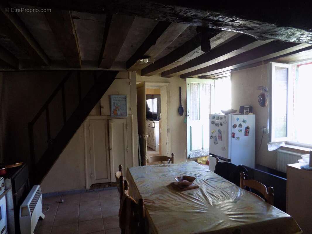 Maison 99 m² à Dun-Le-Poelier  - photo 4