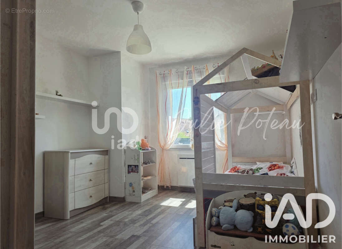 Maison 106 m² à Soissons  - photo 9
