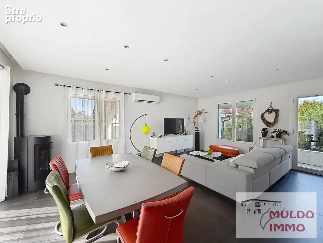 Villa de 147 m² sur terrain de 1 360 m² - photo 3