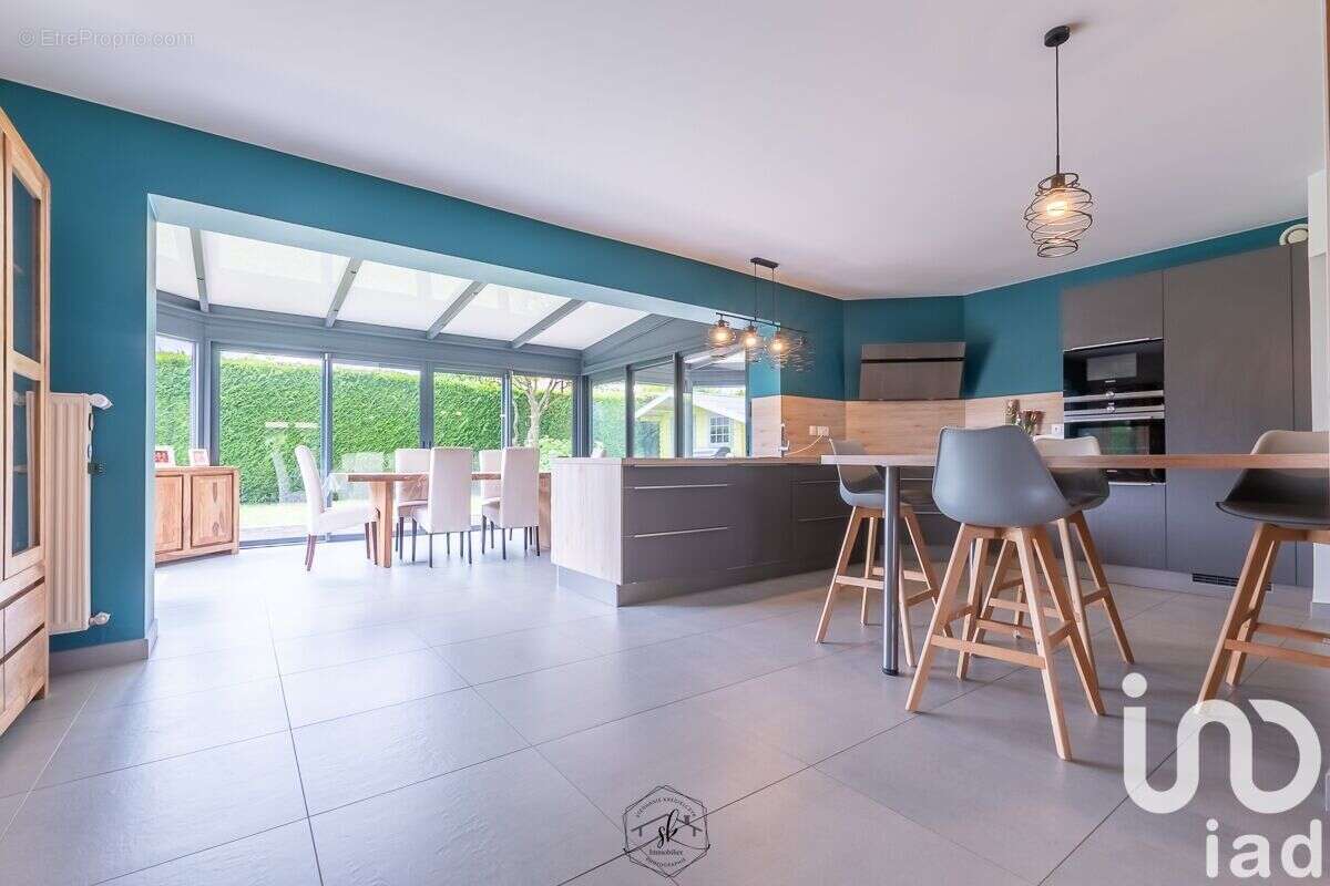 Maison 165 m² à Tellancourt  - photo 2