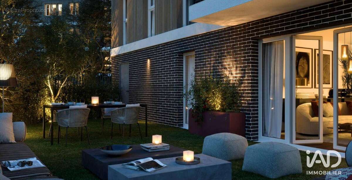 Photo 2 - Appartement à AVRILLE