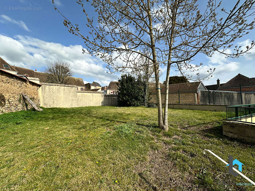 Maison à ILLIERS-COMBRAY