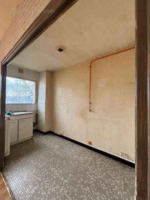 Appartement à SAINT-MAUR-DES-FOSSES