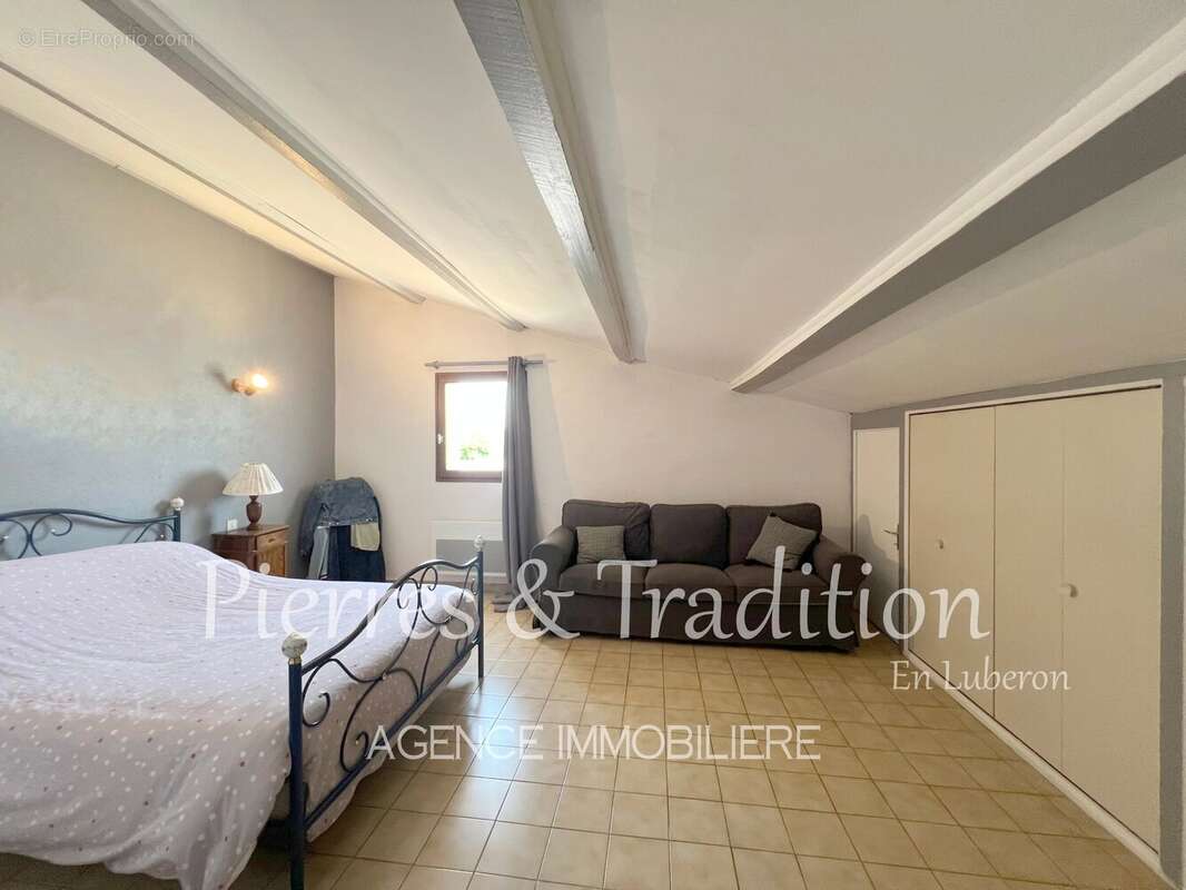 Appartement à APT