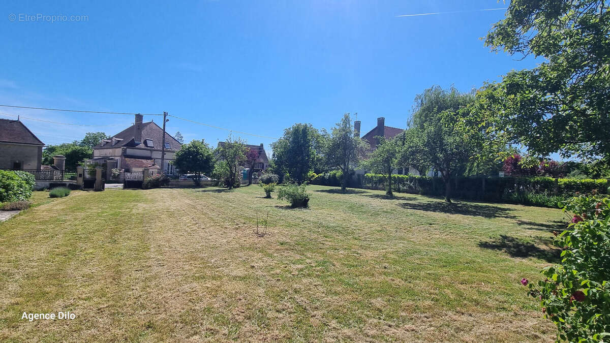 Proche NEUVY-SAUTOUR, au calme - photo 14