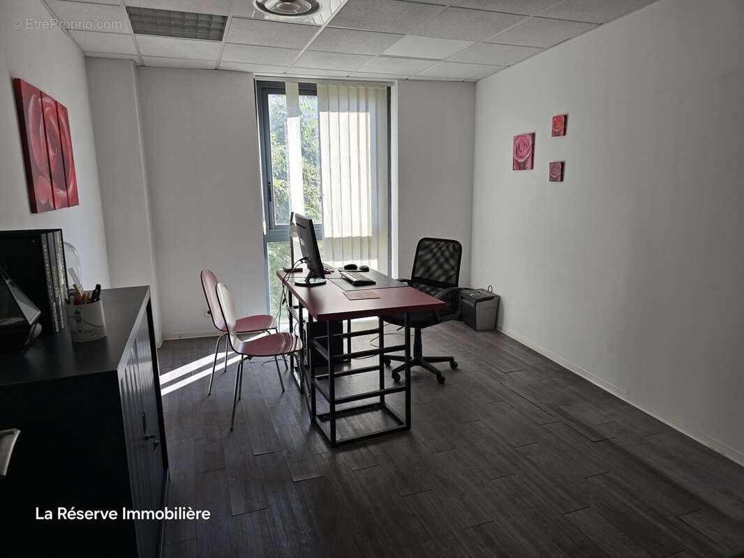 Commerce 162 m² à Avignon  - photo 2