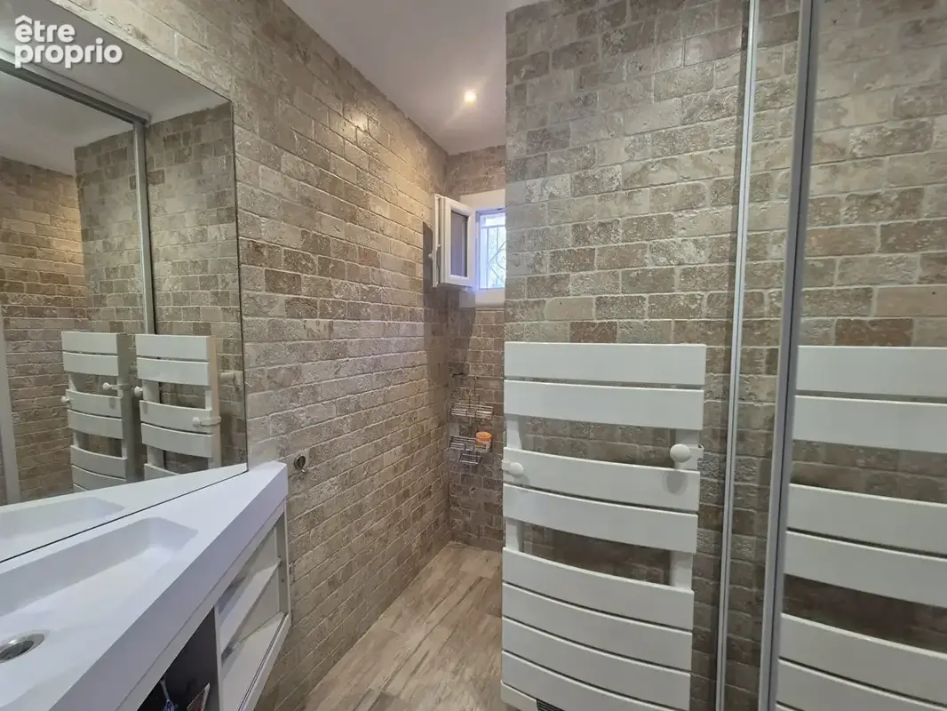 Maison Roquebrune Sur Argens 137m² piscine et sous sol - photo 12