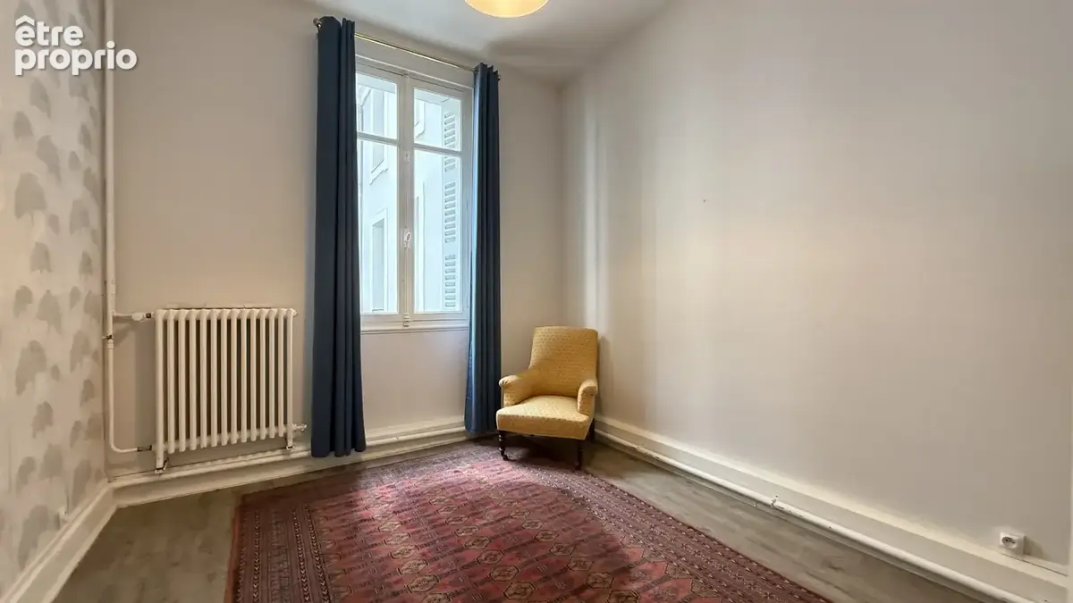Appartement T3 face au parc des Sources à Vichy avec balcon et ascenseur - photo 7