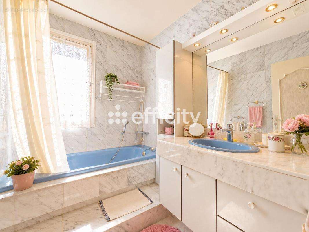 Appartement à BRY-SUR-MARNE