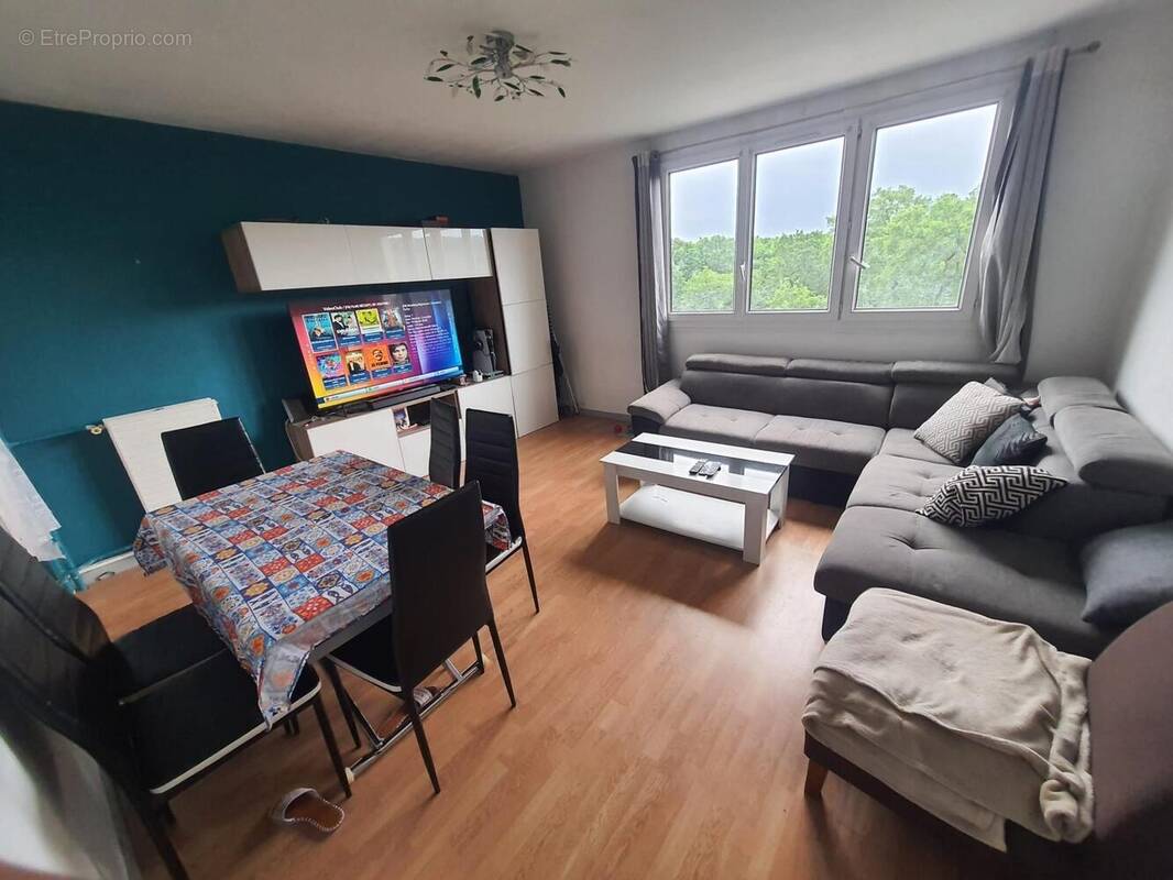 Photo 1 - Appartement à MONTIGNY-LES-CORMEILLES