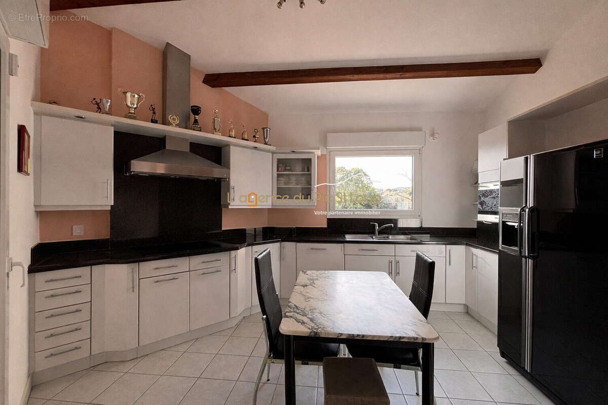 Maison à LES MATELLES