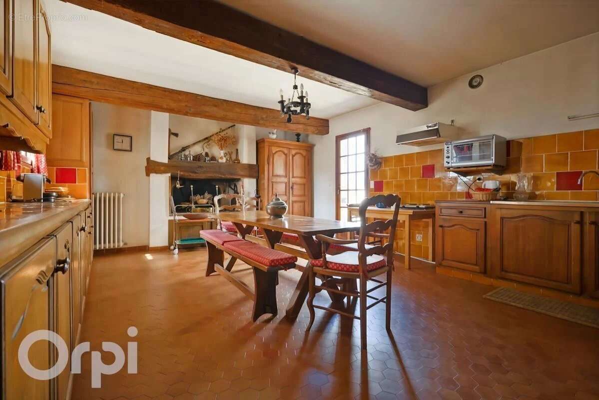 Maison à ROQUEFORT-LES-PINS