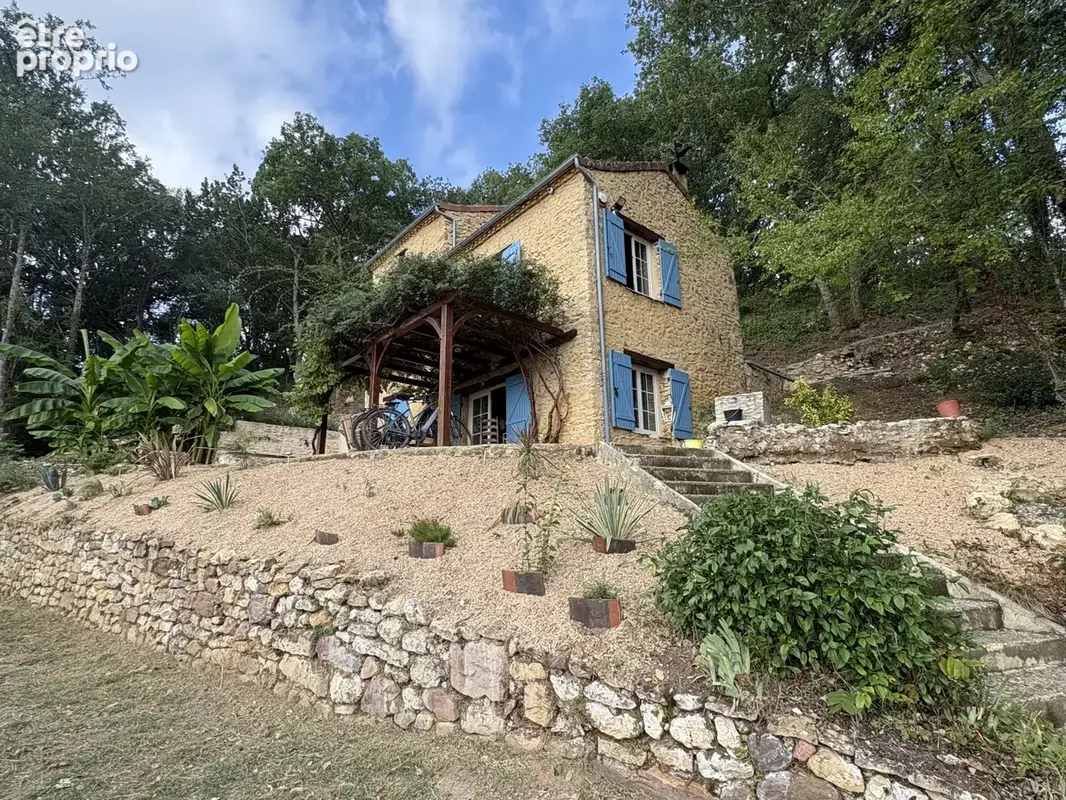 Périgord noir   maison de caractère avec piscine, 4 terrasses et vue remarquable - photo 13