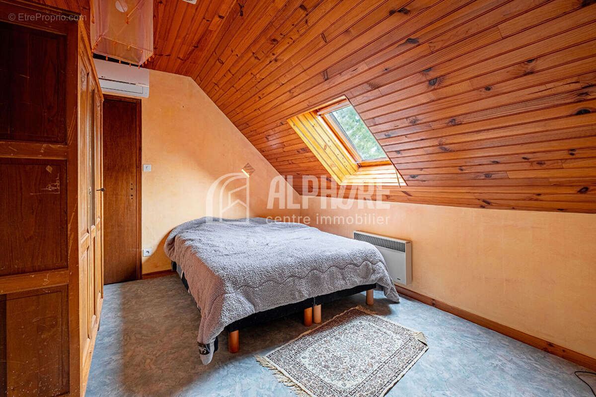 Maison climatisée, 4 chambres, bureau, garage, grenier - photo 8