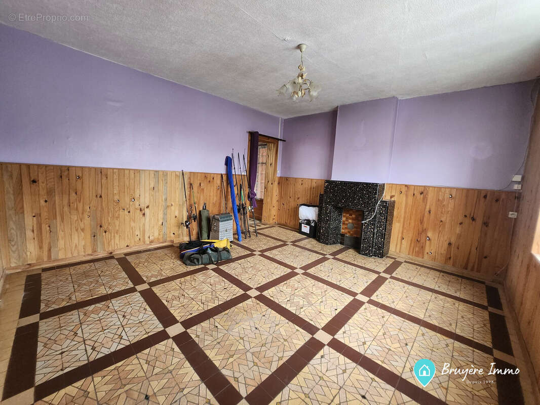 Maison à GLAGEON