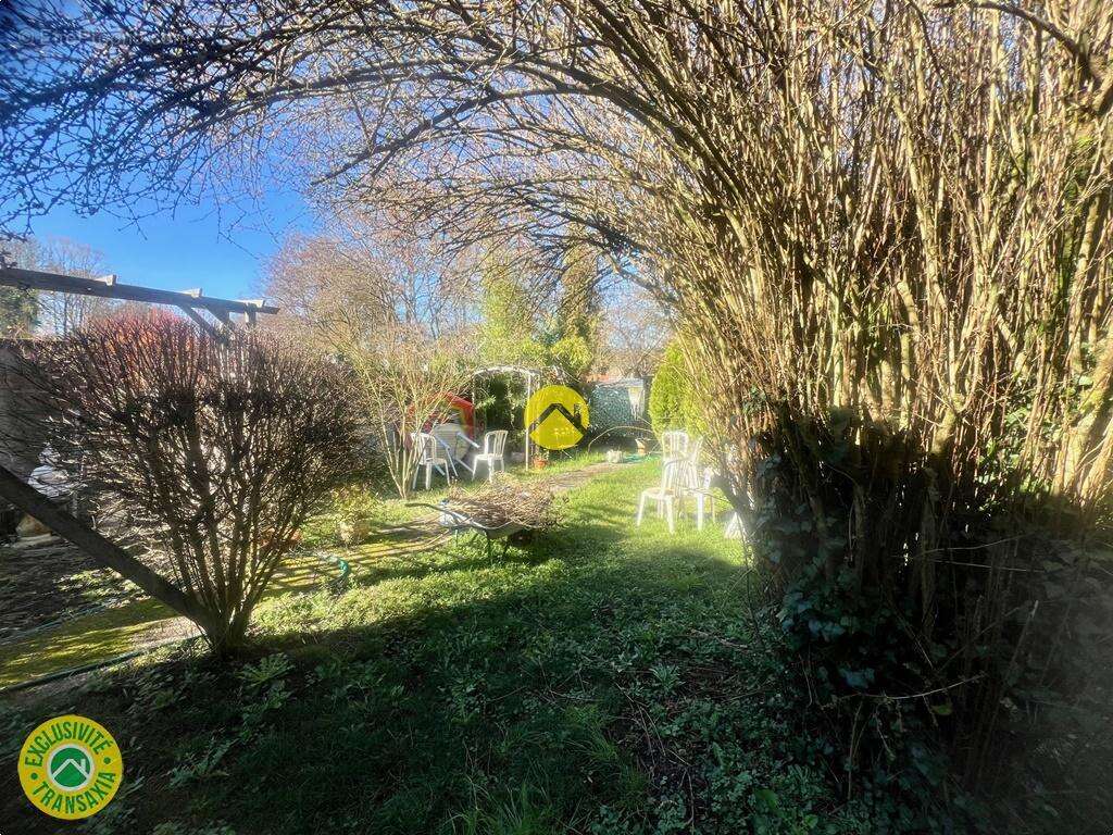 Maison à LERE