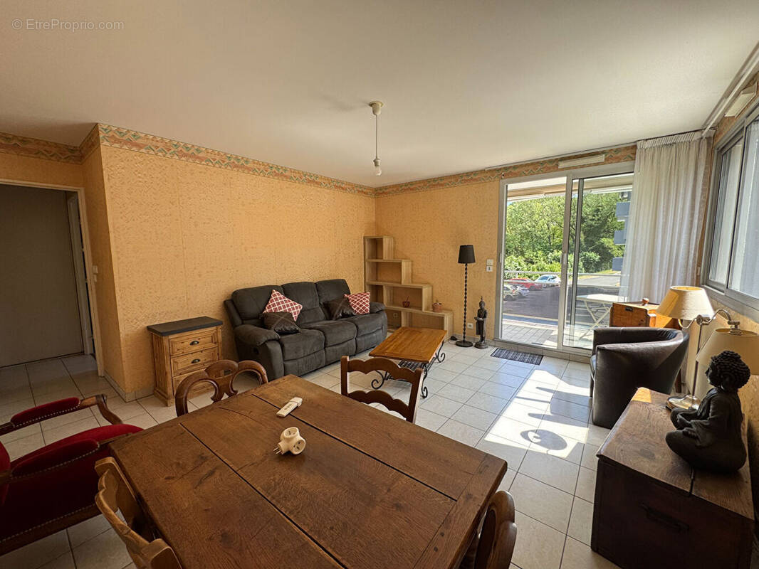 Appartement à LONS-LE-SAUNIER