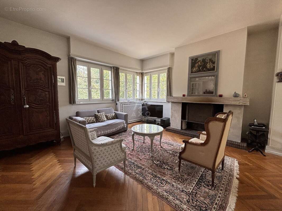 Propriete bourgeoise/ parc de 1.7 ha - photo 7