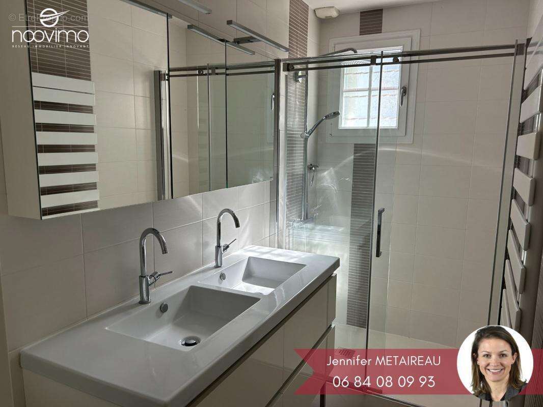 Maison à LA HAIE-FOUASSIERE