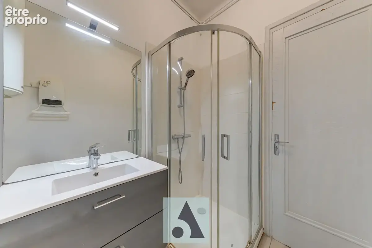 Appartement Lyon 8e - Berthelot-  T3 de 63 m2 - photo 13