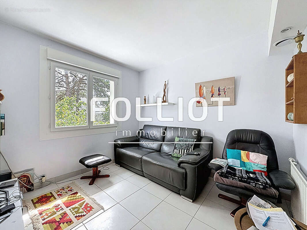 Maison à SAINT-PAIR-SUR-MER