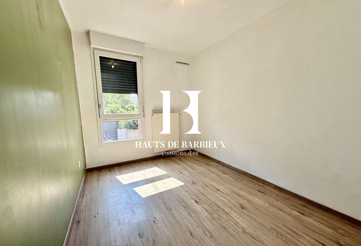 Appartement 63 m² à Roubaix  - photo 6