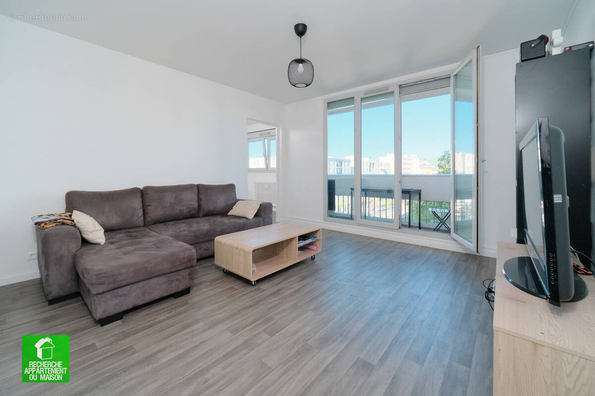 Appartement à LYON-7E