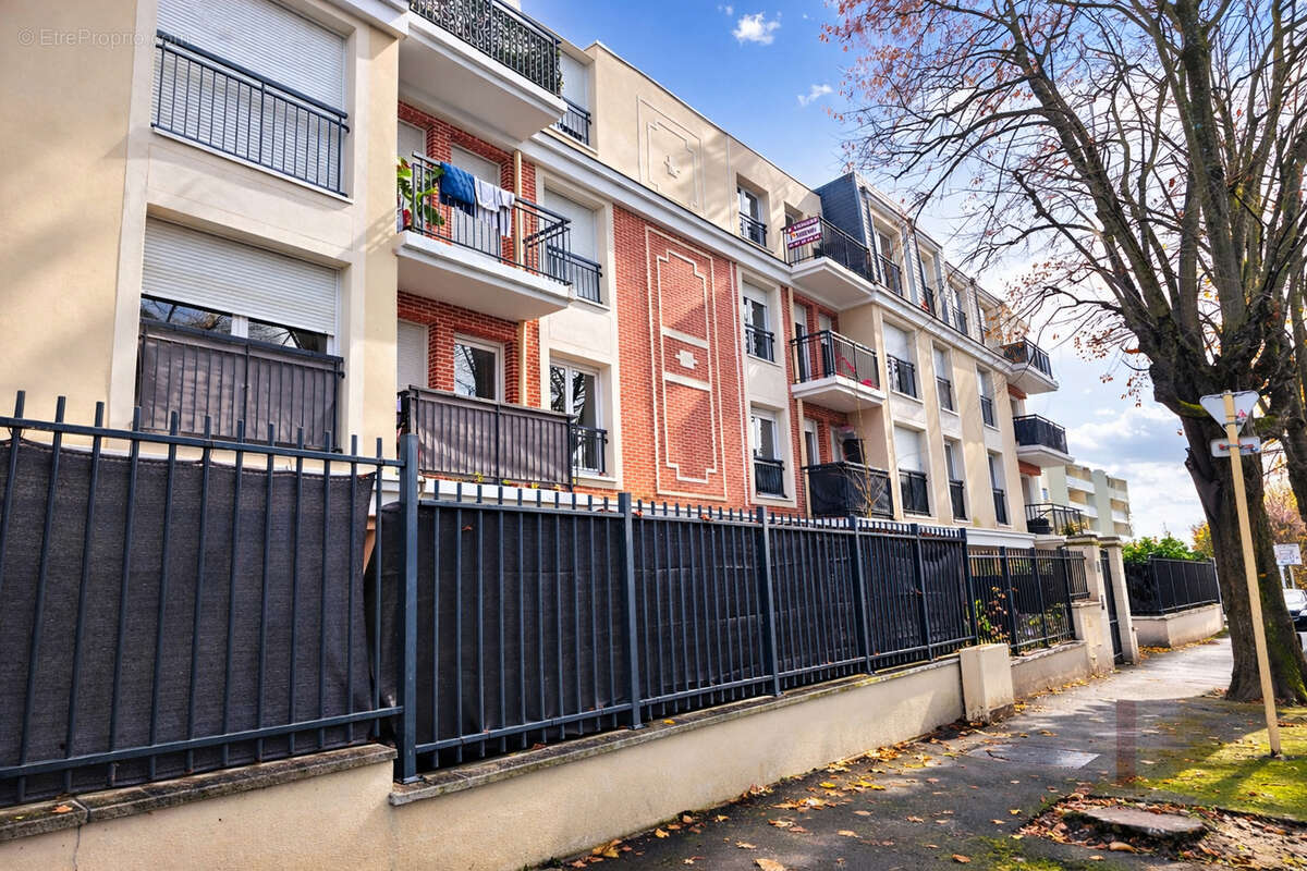 Appartement à NEUILLY-PLAISANCE