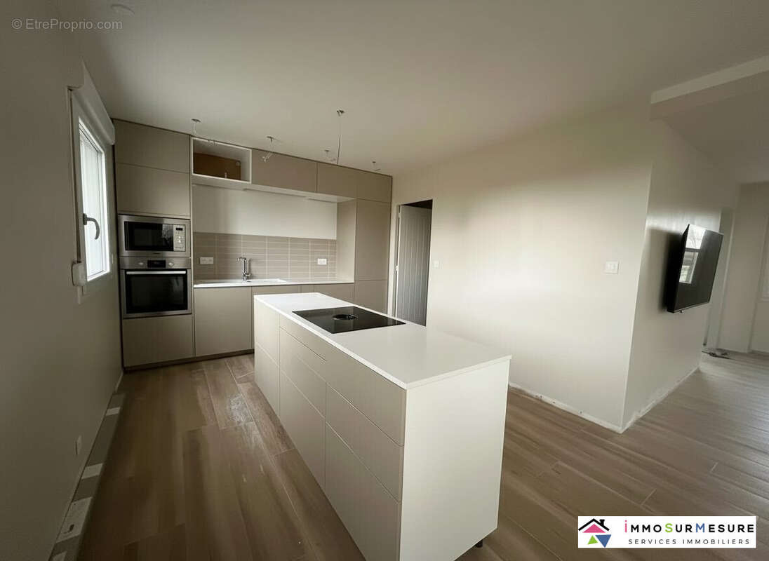 Maison à CAMPAGNE-LES-WARDRECQUES