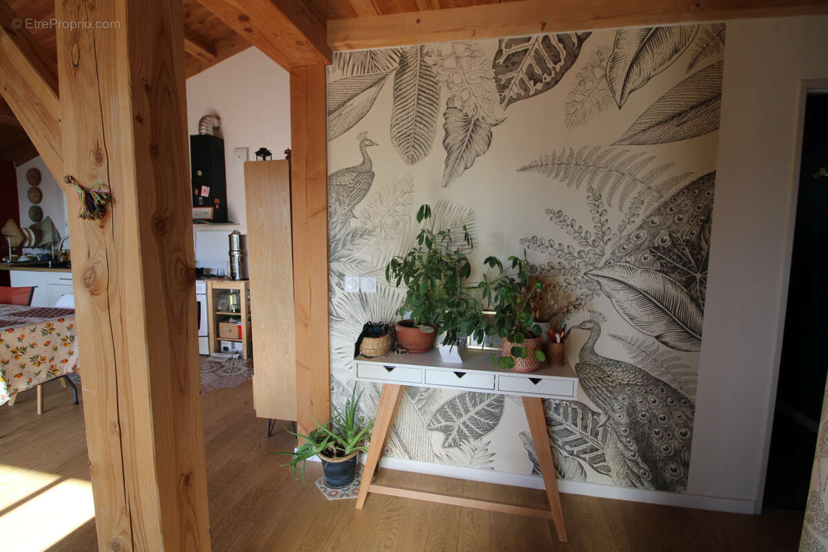 Charmante maison en bois de 98 m2 sur un terrain de 2800 m2. - photo 61