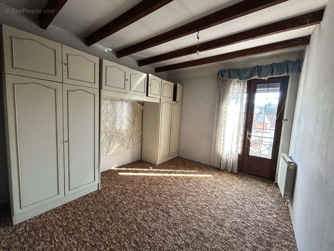 Maison à SACLAS