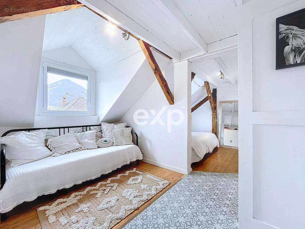 Appartement à TALLOIRES