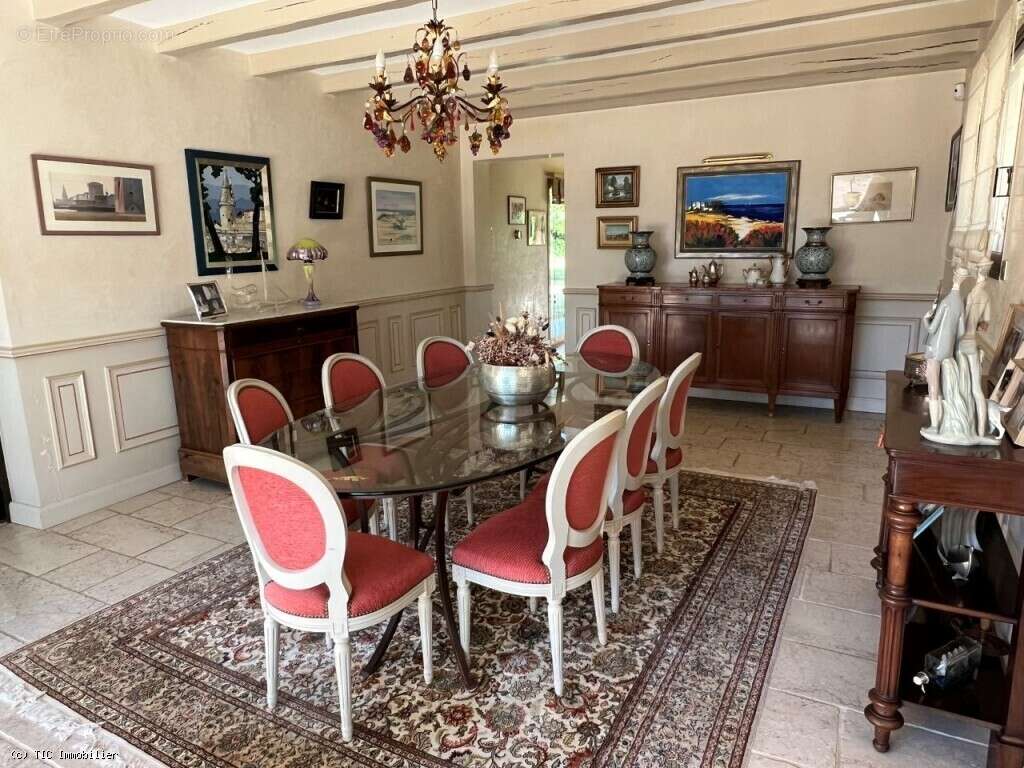 Maison à SAUZE-VAUSSAIS