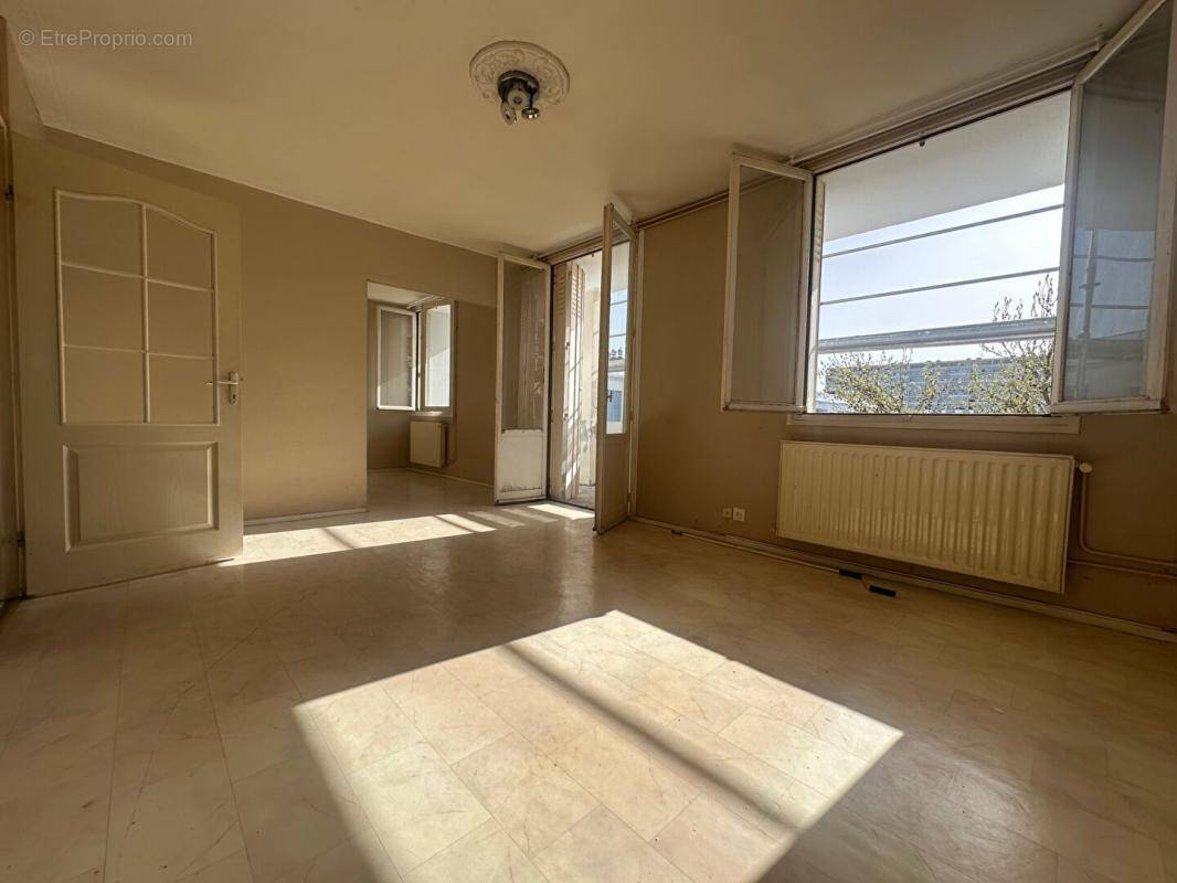 Appartement à ROANNE