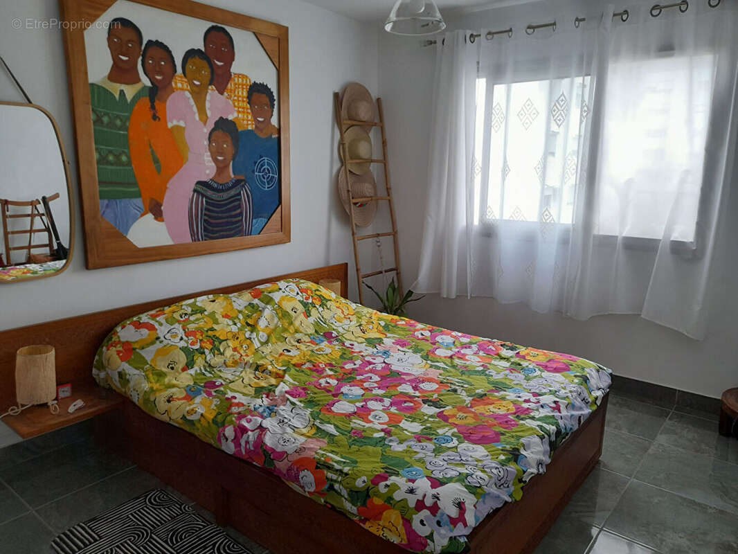 Appartement à SAINT-DENIS