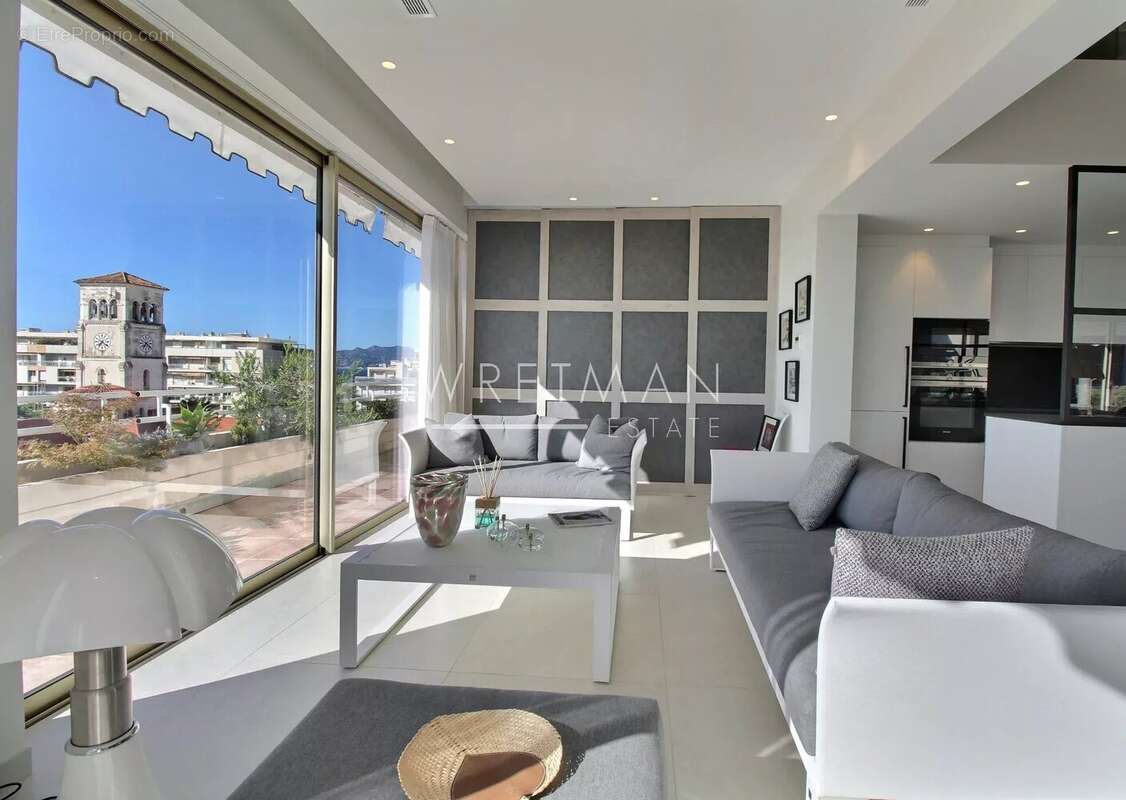 Appartement à CANNES