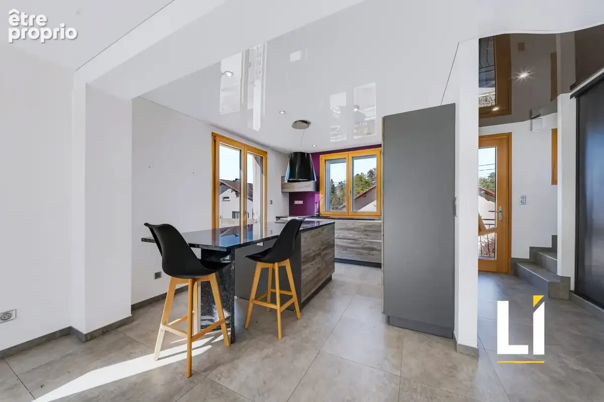 Maison 5 pièces 118 m² à vendre à Damprichard (25450) - photo 3