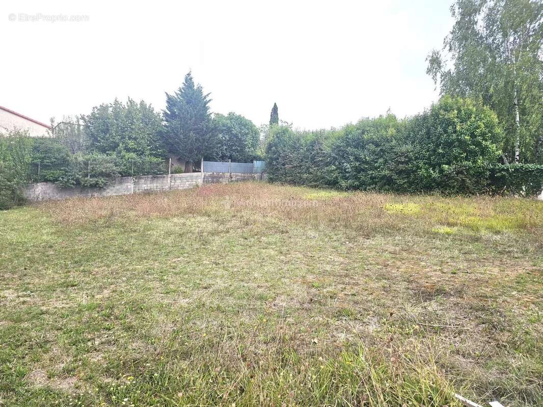 Terrain 611 m² - photo 2