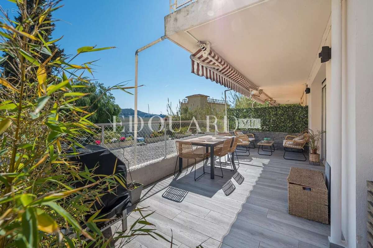 Appartement à VILLEFRANCHE-SUR-MER